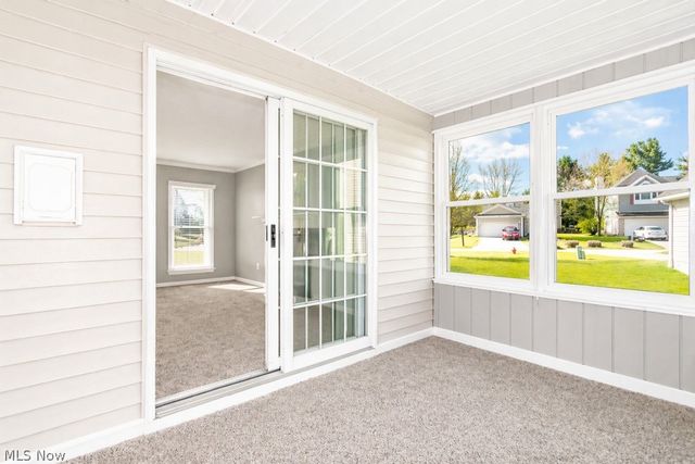 104 Woodbridge Crossing, Chardon, OH 44024