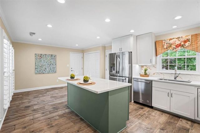 3182 Wicks Lake Drive, Marietta, GA 30062