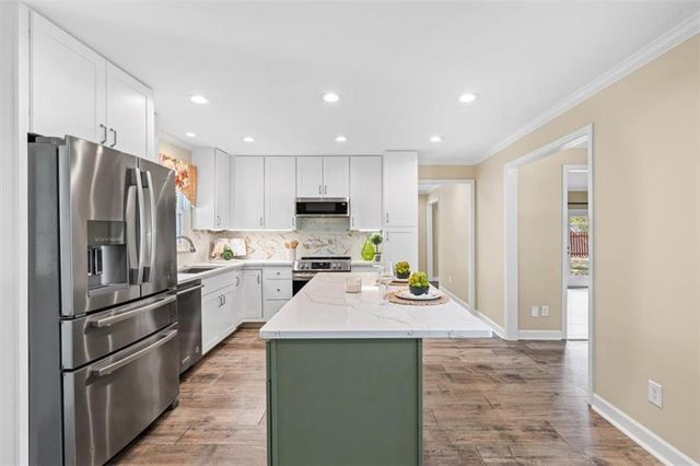 3182 Wicks Lake Drive, Marietta, GA 30062