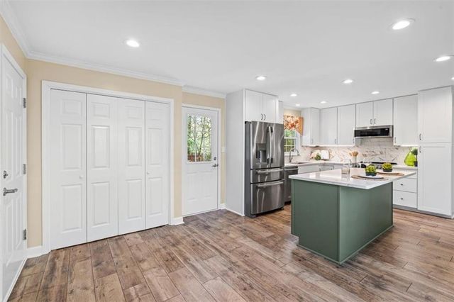 3182 Wicks Lake Drive, Marietta, GA 30062