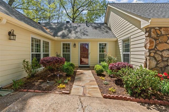 3182 Wicks Lake Drive, Marietta, GA 30062