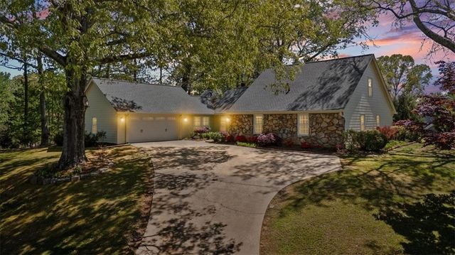 3182 Wicks Lake Drive, Marietta, GA 30062