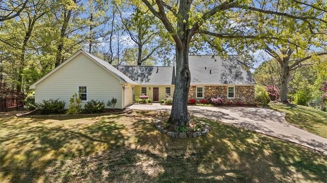 3182 Wicks Lake Drive, Marietta, GA 30062