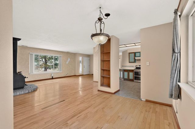 6 El Cerro Mission Place, Los Lunas, NM 87031