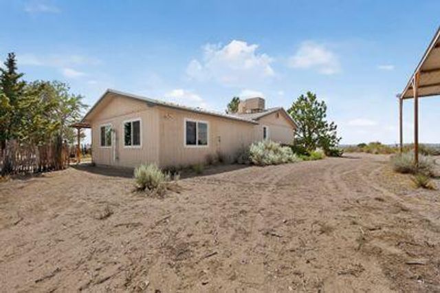 6 El Cerro Mission Place, Los Lunas, NM 87031