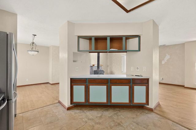 6 El Cerro Mission Place, Los Lunas, NM 87031