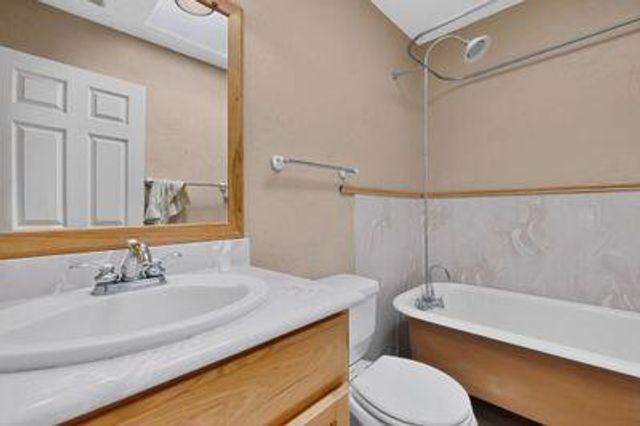 6 El Cerro Mission Place, Los Lunas, NM 87031