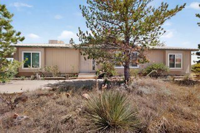 6 El Cerro Mission Place, Los Lunas, NM 87031