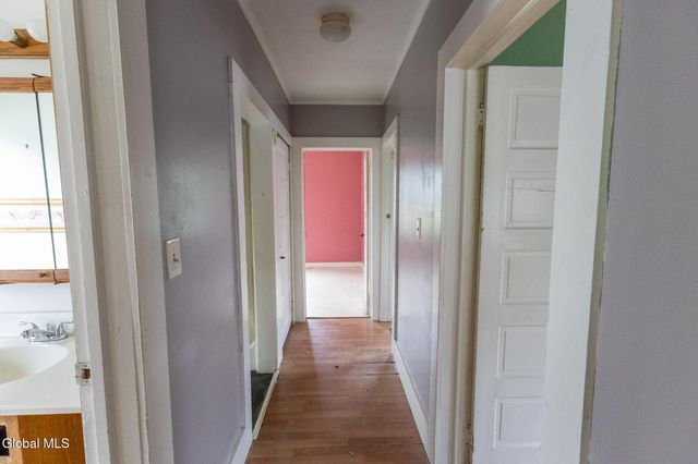 14 5th Street, Glens Falls, NY 12801