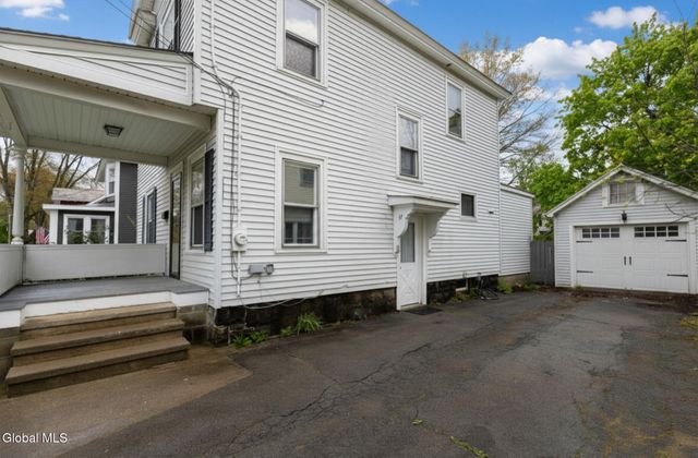 14 5th Street, Glens Falls, NY 12801