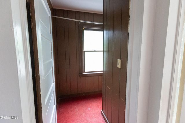 14 5th Street, Glens Falls, NY 12801