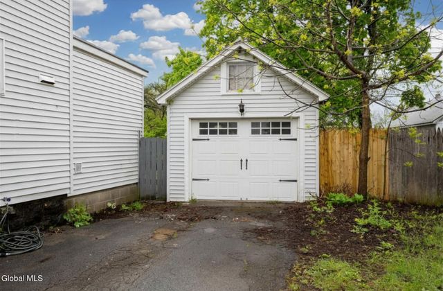 14 5th Street, Glens Falls, NY 12801