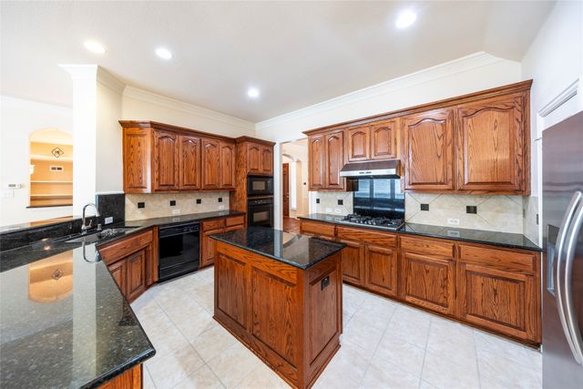 220 Justin Road, Murphy, TX 75094