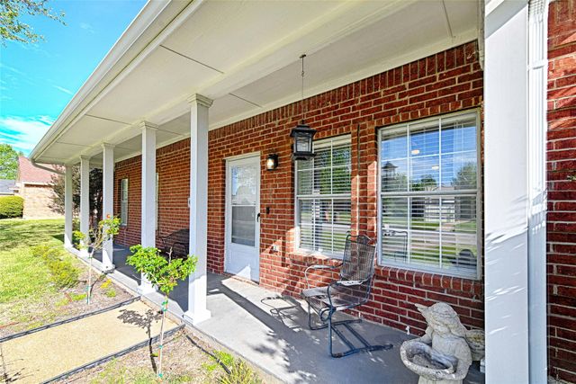 4805 Hunters Ridge Drive, Sachse, TX 75048