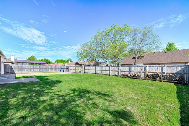 4805 Hunters Ridge Drive, Sachse, TX 75048