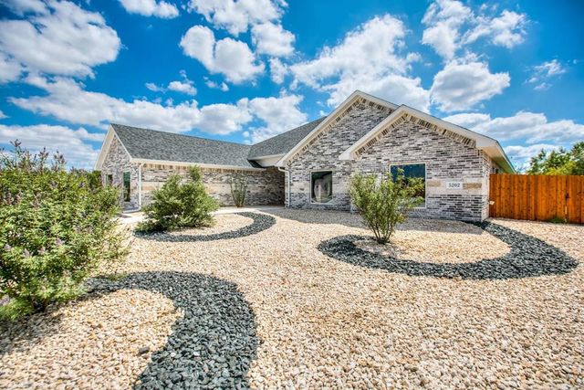 5202 Riviera Lane, San Angelo, TX 76904