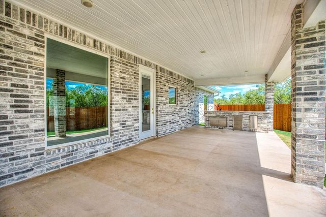 5202 Riviera Lane, San Angelo, TX 76904