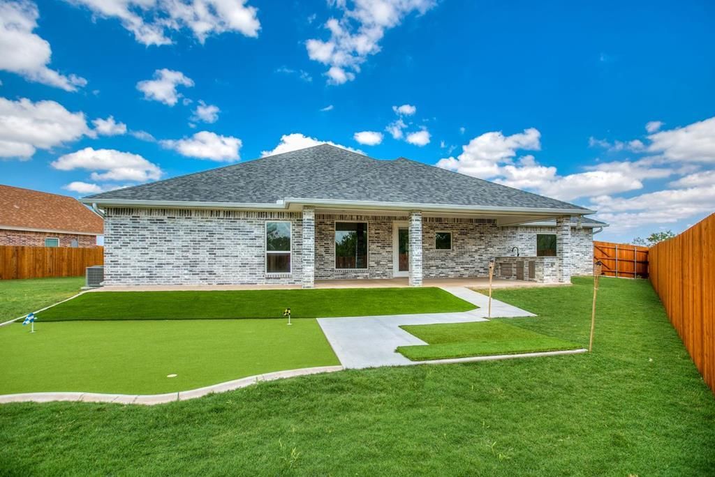 Image 1 of property listing at 5202 Riviera Lane, San Angelo, TX 76904