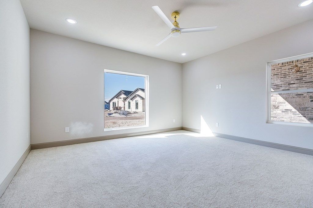 Image 37 of property listing at 5202 Riviera Lane, San Angelo, TX 76904