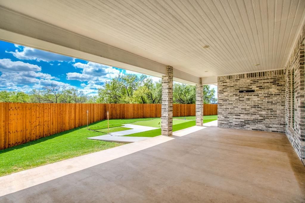 Image 48 of property listing at 5202 Riviera Lane, San Angelo, TX 76904