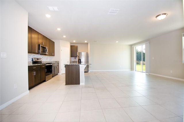 3067 FORREST PLUM COURT, Zephyrhills, FL 33540