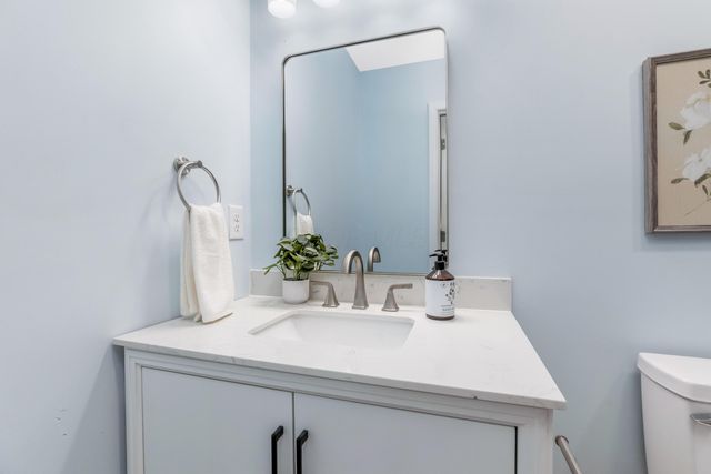 225 Reeb Avenue, Columbus, OH 43207