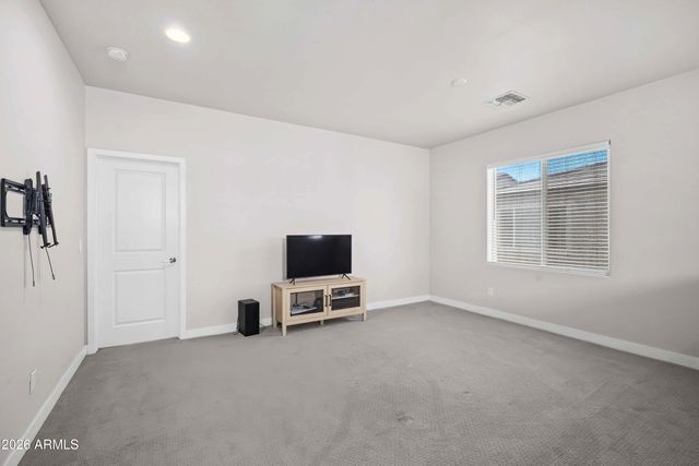 3717 E CHEERY LYNN Road, Phoenix, AZ 85018