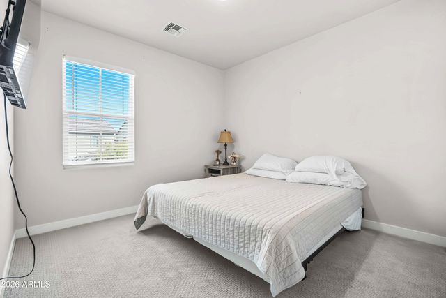 3717 E CHEERY LYNN Road, Phoenix, AZ 85018