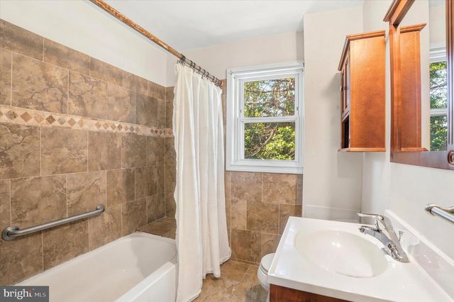 400 RITTENHOUSE CIR, Havertown, PA 19083