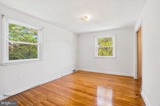 400 RITTENHOUSE CIR, Havertown, PA 19083