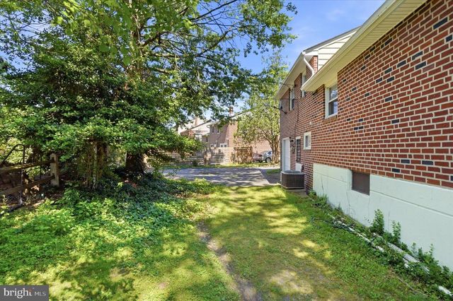 400 RITTENHOUSE CIR, Havertown, PA 19083