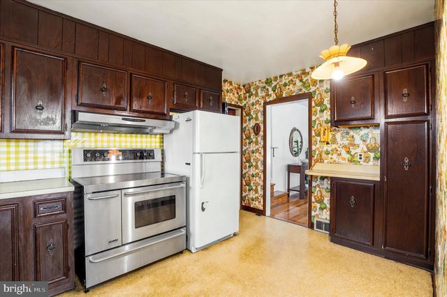 400 RITTENHOUSE CIR, Havertown, PA 19083