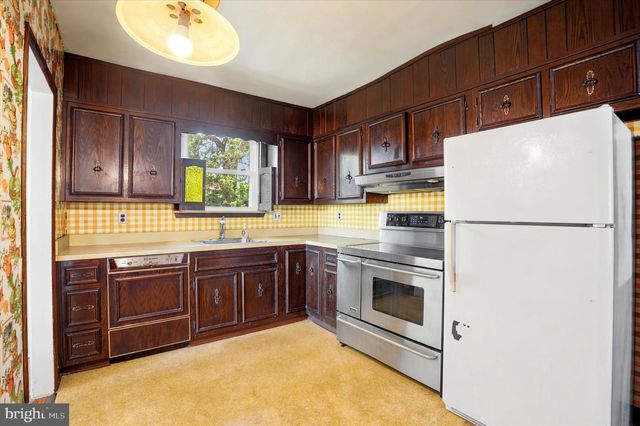 400 RITTENHOUSE CIR, Havertown, PA 19083