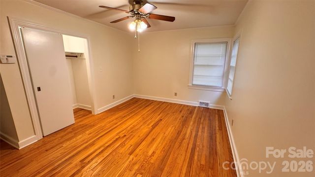 690 Brookdale Drive, Statesville, NC 28677