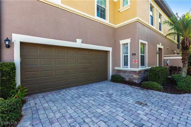 9508 Ironstone TER 2-102, Naples, FL 34120