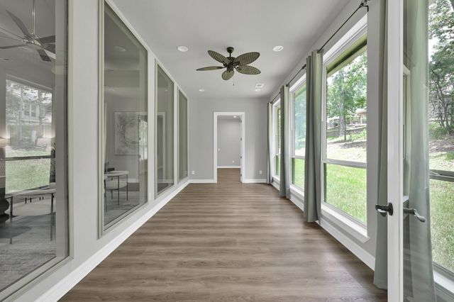2172 Greentree Drive Drive, Huntsville, TX 77340
