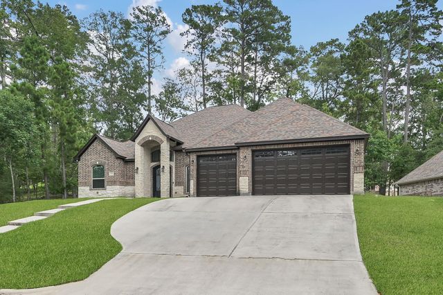 2172 Greentree Drive Drive, Huntsville, TX 77340