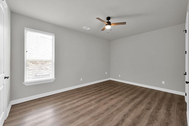2172 Greentree Drive Drive, Huntsville, TX 77340