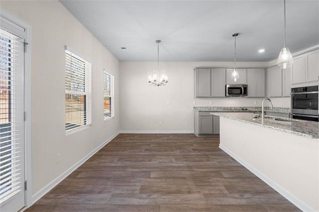 370 Granary Walk, Covington, GA 30014