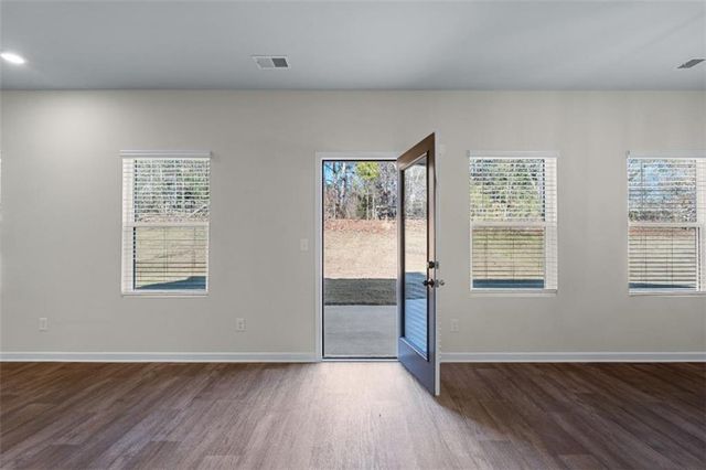 370 Granary Walk, Covington, GA 30014