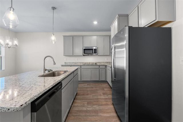 370 Granary Walk, Covington, GA 30014