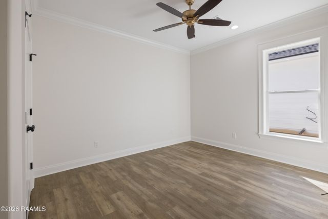 103 Fountain Meadow Drive, Broussard, LA 70518