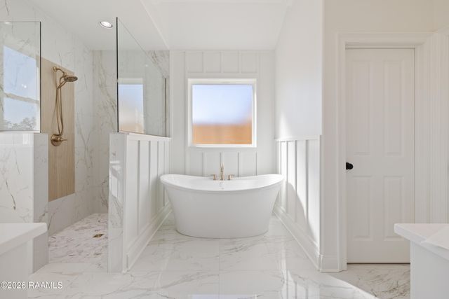 103 Fountain Meadow Drive, Broussard, LA 70518