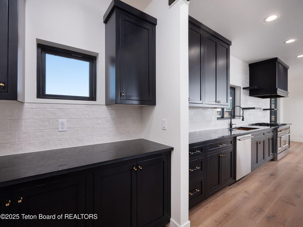 1601 JACKRABBIT Lane, Driggs, ID 83422 photo 11