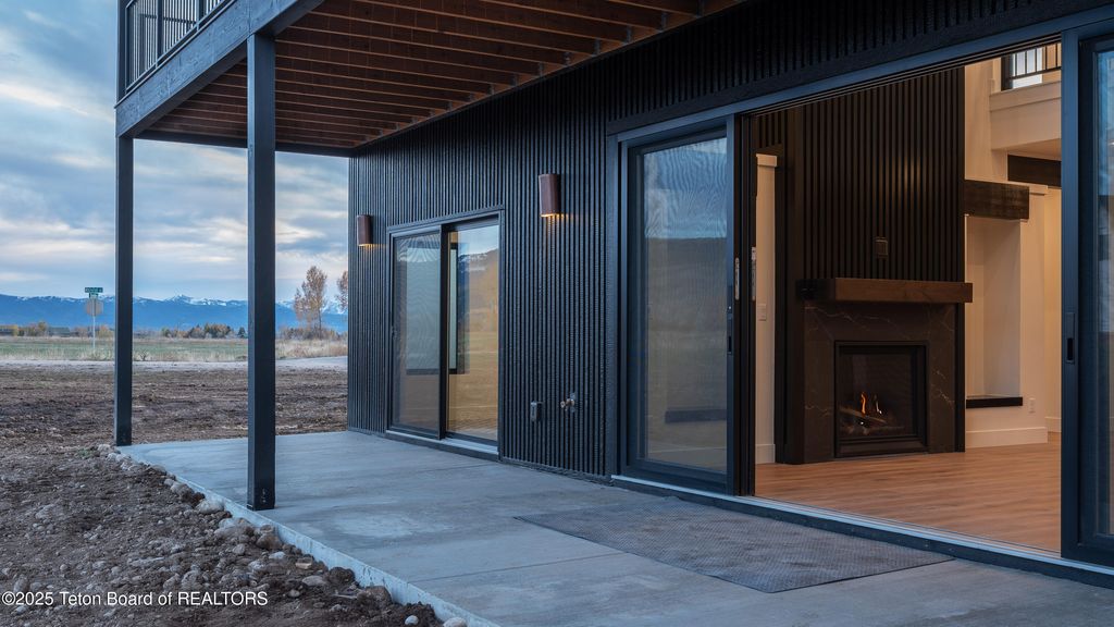 1601 JACKRABBIT Lane, Driggs, ID 83422 photo 4