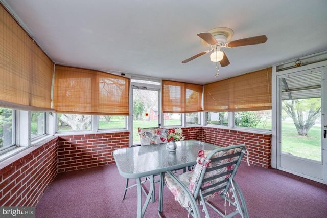 125 E 1ST AVE, Trappe, PA 19426