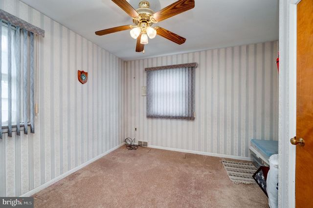 125 E 1ST AVE, Trappe, PA 19426