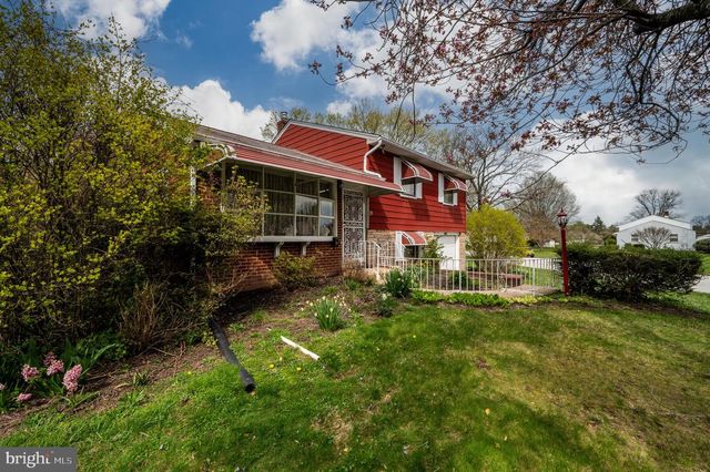 125 E 1ST AVE, Trappe, PA 19426