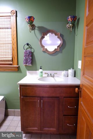 318 N GALEN HALL RD, Wernersville, PA 19565
