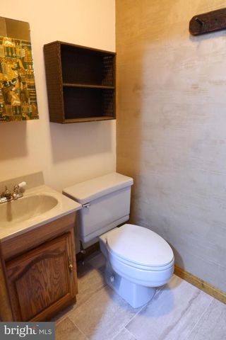 318 N GALEN HALL RD, Wernersville, PA 19565